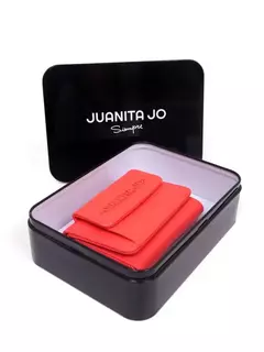Billetera Verde Pequeña Con Bolsillo Externo/ Juanita Jo en internet