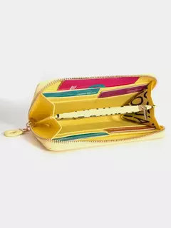 Billetera Hand Pocket Amarilla /Juanita Jo - comprar online