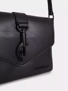 Bandolera Ferrara Negra / Juanita Jo - Azzaro Lanús