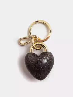Llavero Y Charm De Corazón / Juanita Jo en internet