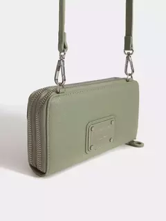 Billetera Bandolera Con Correa Verde/ Juanita Jo
