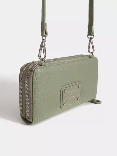Billetera Bandolera Con Correa Verde/ Juanita Jo