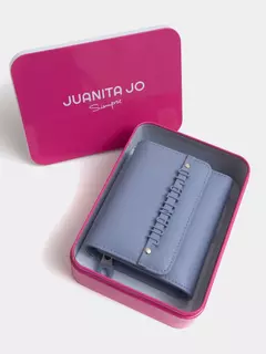 Imagen de Billetera Chica Negra Con Aplique De Juanita Jo/ JUANITA JO
