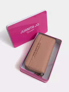 Billetera Grande Celeste Con Aplique De Juanita Jo/ JUANITA JO - comprar online