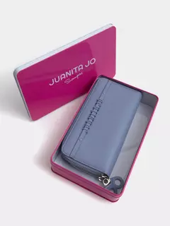 Imagen de Billetera Grande Negra Con Aplique De Juanita Jo/ JUANITA JO