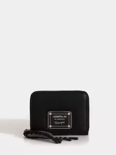 Billetera Chica Negra Con Tiracierre De Cordones - comprar online