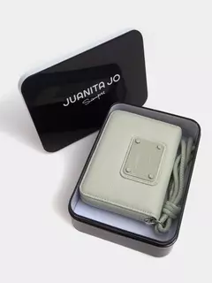 Billetera Chica Rosa Con Tiracierre De Cordones /JUANITA JO - comprar online