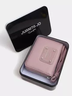 Imagen de Billetera Chica Visón Con Tiracierre De Cordones/ JUANITA JO