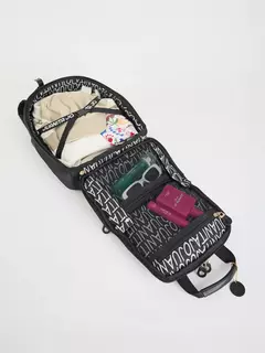 Mochila Negra De Viaje Trip / JUANITA JO - Azzaro Lanús