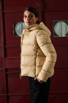 Campera Basic Mora / OjoRojo en internet