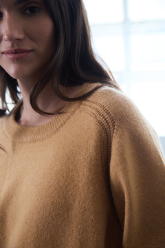 SWEATER LIRIO /OjoRojo - comprar online