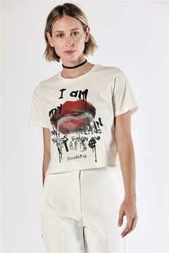 REMERA BURNING LOVE / MELOCOTON