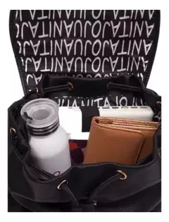 Mochila Para Notebook De "14 Negra Y Fucsia Mari Curie/ Juanita Jo - tienda online