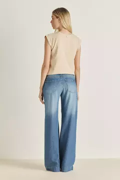 REMERA WILD SOUL / TUCCI - Azzaro Lanús