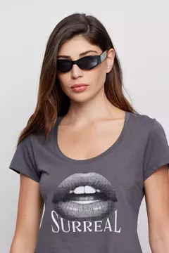 REMERA SURREAL/ TUCCI - comprar online