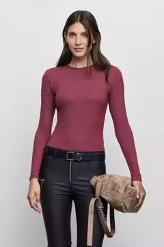 REMERA ML JULIANA/ TUCCI en internet