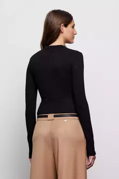 SWEATER ROSE/ TUCCI - Azzaro Lanús