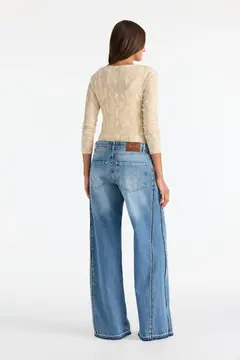 PAN PRAGA ZIPPER INDIGO/ TUCCI - Azzaro Lanús