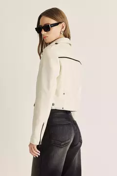 CAMPERA VIVIAN / TUCCI en internet