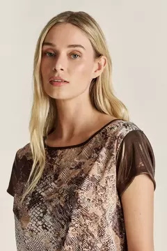 TOP CM ANIMALE/ TUCCI