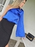 Blusa de saten un hombro OSLO
