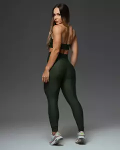 Conjunto Mari na internet