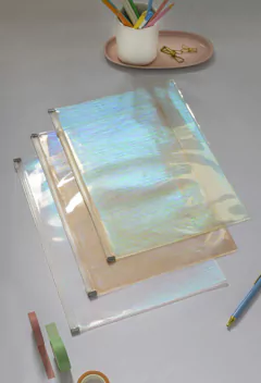 Sobre holográfico Fw con cierre A4 en internet