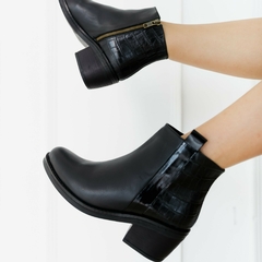 1330 NEGRO