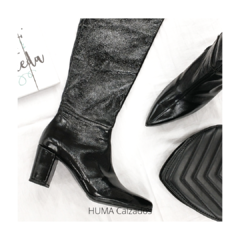 Huma10 Bota Bucanera en Punta Talles Grandes Mujer Cuero charol Negro - HUMA Calzados Talles Grandes 
