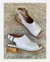 Huma10 Sandalia ZAIRA Talle Grande Blanco con tachas