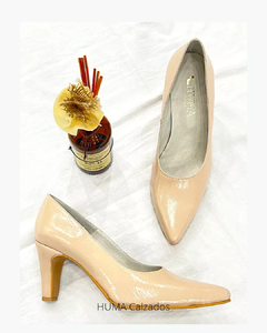 Huma10 Zapatos Stiletto Talles Grandes cuero en punta taco 8 cm nude charol - tienda online
