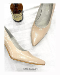 Huma10 Zapatos Stiletto Talles Grandes cuero en punta taco 8 cm nude charol - comprar online