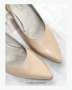 Huma10 Zapatos Stiletto Talles Grandes cuero en punta taco 8 cm nude charol en internet