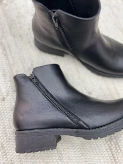 Borcego LULA negro