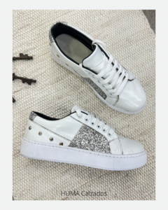 Huma10 Zapatilla Mujer Talles Grandes Blanca Glitter con Tachas talon