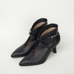 3017/06 Negro - comprar online