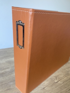 ÁLBUM NACIONAL GI DEMELLO para Scrapbook tamanho 30,5x30,5cm (12"x 12") - Cor Caramelo - comprar online