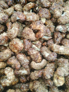 CASTANHA DE CAJU CARAMELIZADA OVOMALTINE - 100G