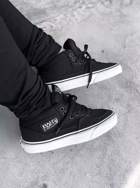 Tênis Vans Half Cab Preto Canvas