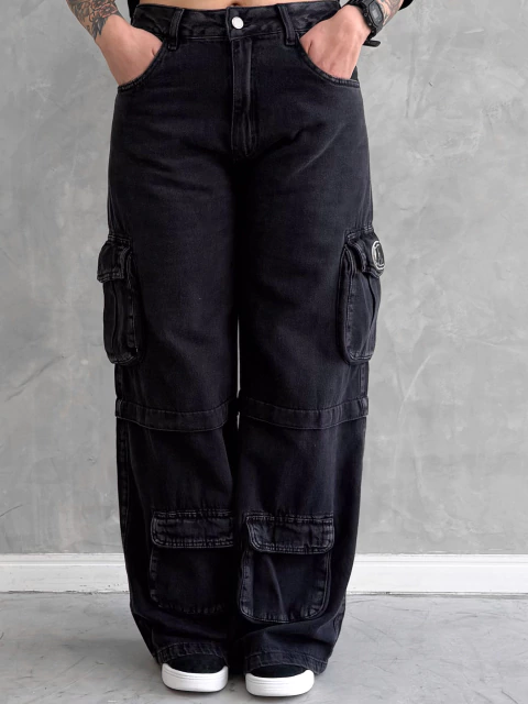 Calça Baw Low Waist Multi Pockets Authentic Jeans Preta - comprar online