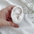 Piercing Mini Cluster 3 Pedras na internet
