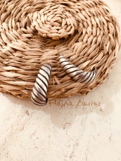 Earcuff Tássia Frisa
