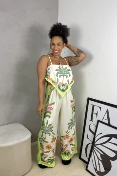 Macacão Natureza Floral Farm - comprar online