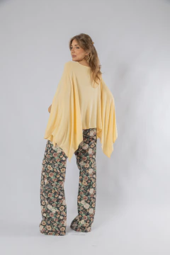 BLUSA CAPA ANAMARA na internet