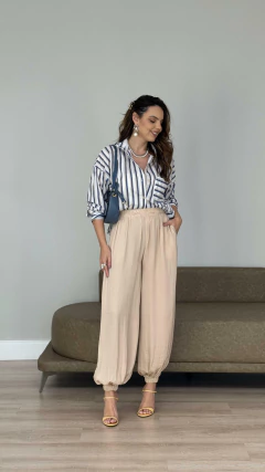 Imagem do CALÇA ALADDIN LINA