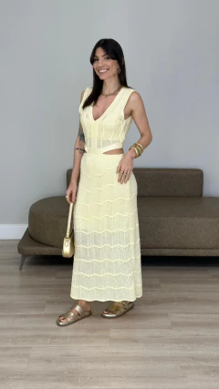 VESTIDO TRICÔ FLORA na internet