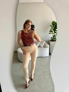 CROPPED MAJU na internet