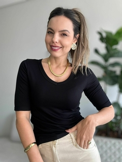 BLUSA BASIC GOLA V na internet