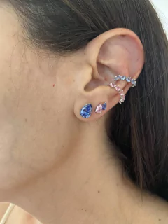 Falso piercing princesa tanzanita na internet