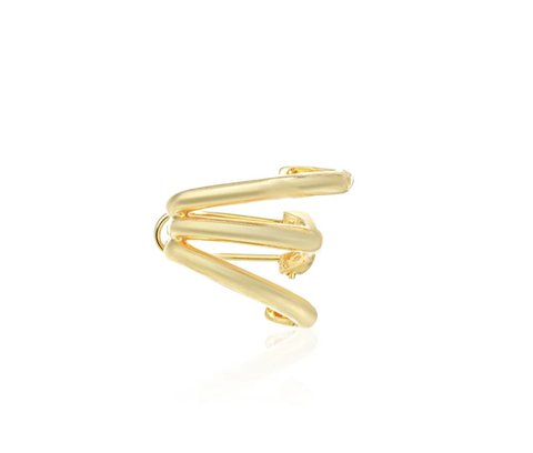 Falso piercing triplo